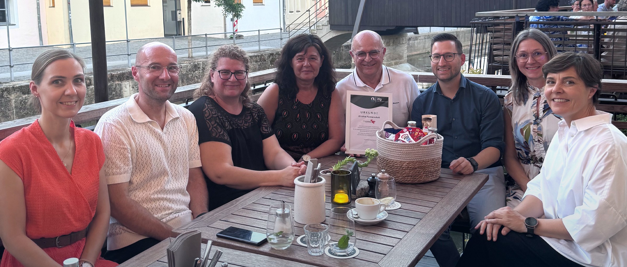 20 Jahre Partnerschaft – Krankenhäuser des Landkreises Amberg-Sulzbach und IfG GmbH feiern Jubiläum